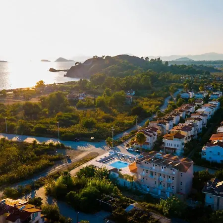 Gece Guenduez Otel Hotel Karagedik